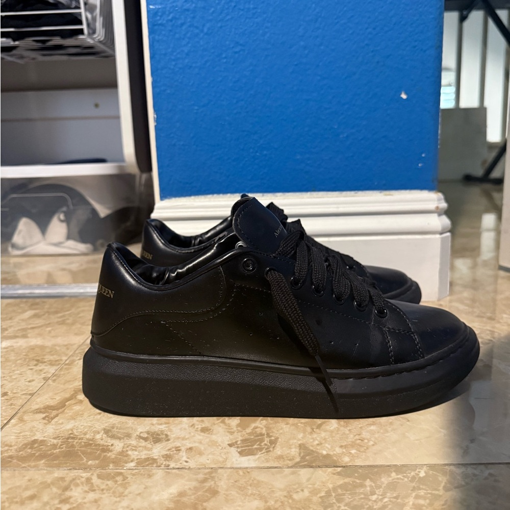 Alexander McQueen Black